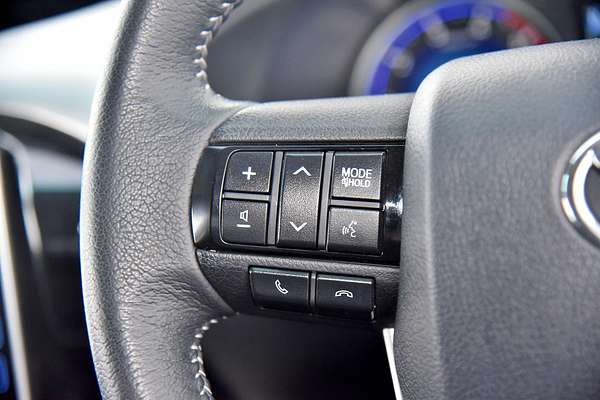2020 Toyota Hilux SR5 GUN126R 4X4