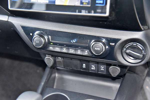 2020 Toyota Hilux SR5 GUN126R 4X4
