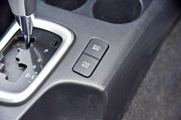 2020 Toyota Hilux SR5 GUN126R 4X4