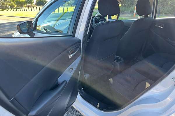 2025 Mazda 2 G15 Evolve DJ Series