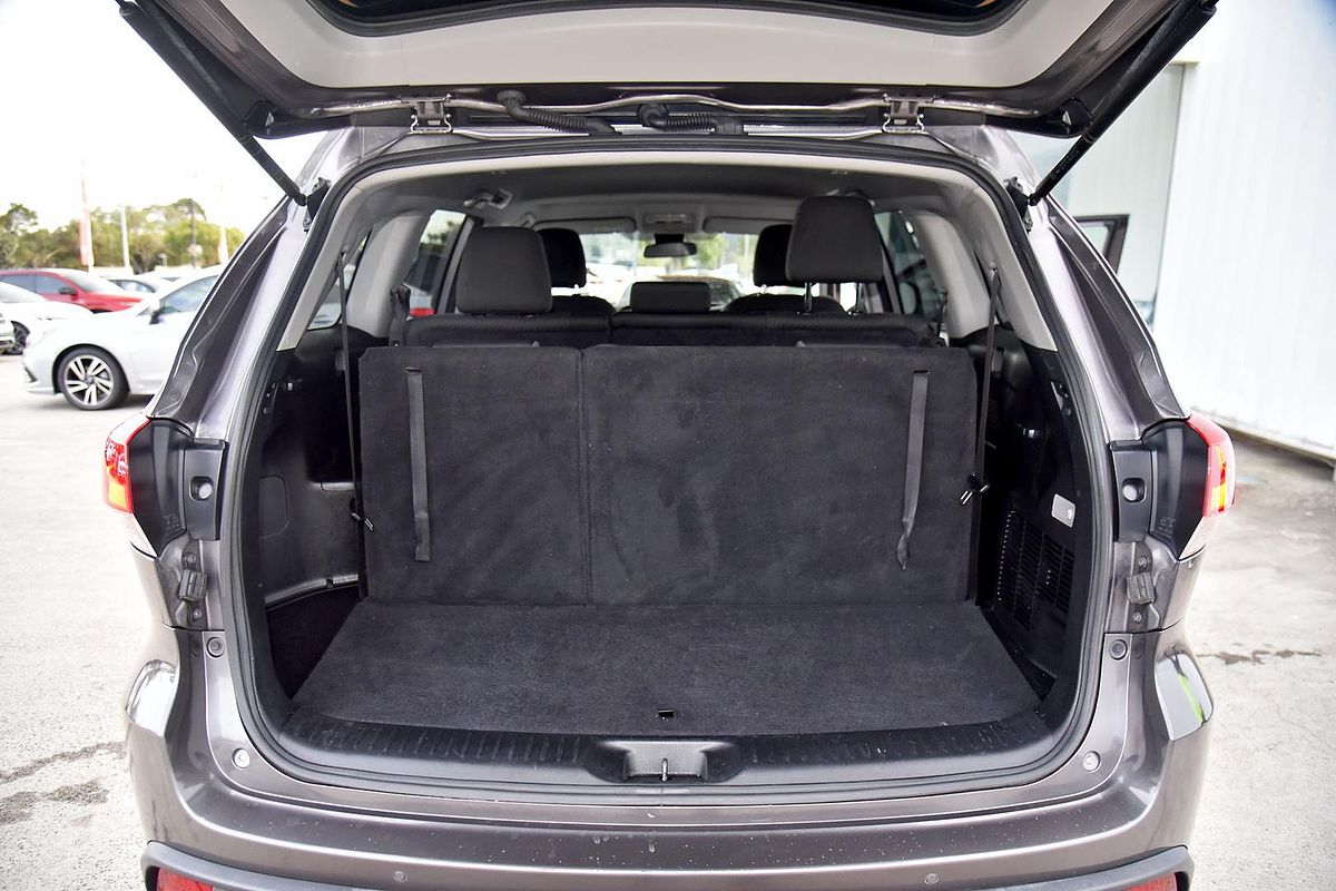 2017 Toyota Kluger GX GSU50R