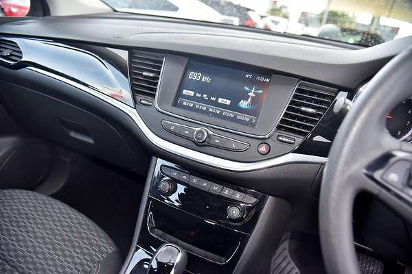 2016 Holden Astra R BK