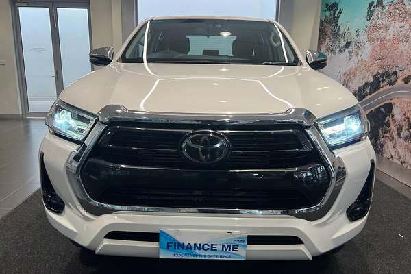 2022 Toyota Hilux SR5 GUN126R 4X4
