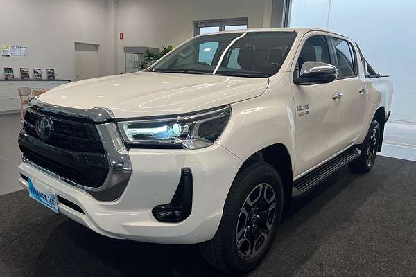 2022 Toyota Hilux SR5 GUN126R 4X4