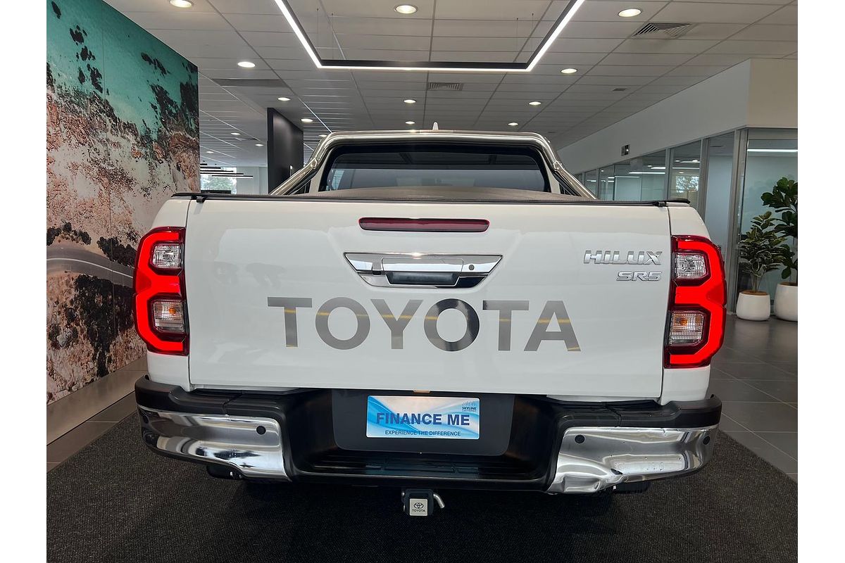 2022 Toyota Hilux SR5 GUN126R 4X4