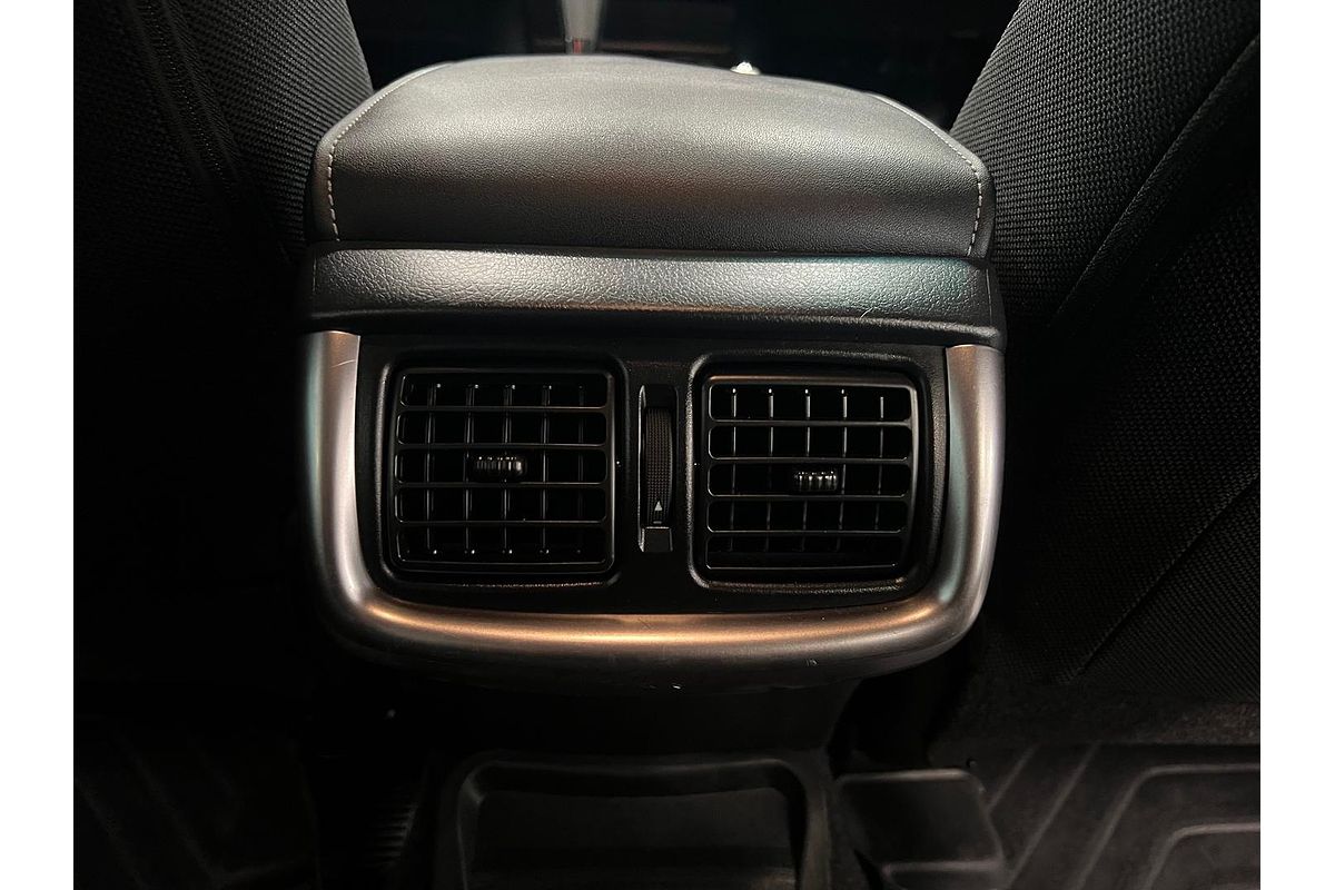 2022 Toyota Hilux SR5 GUN126R 4X4