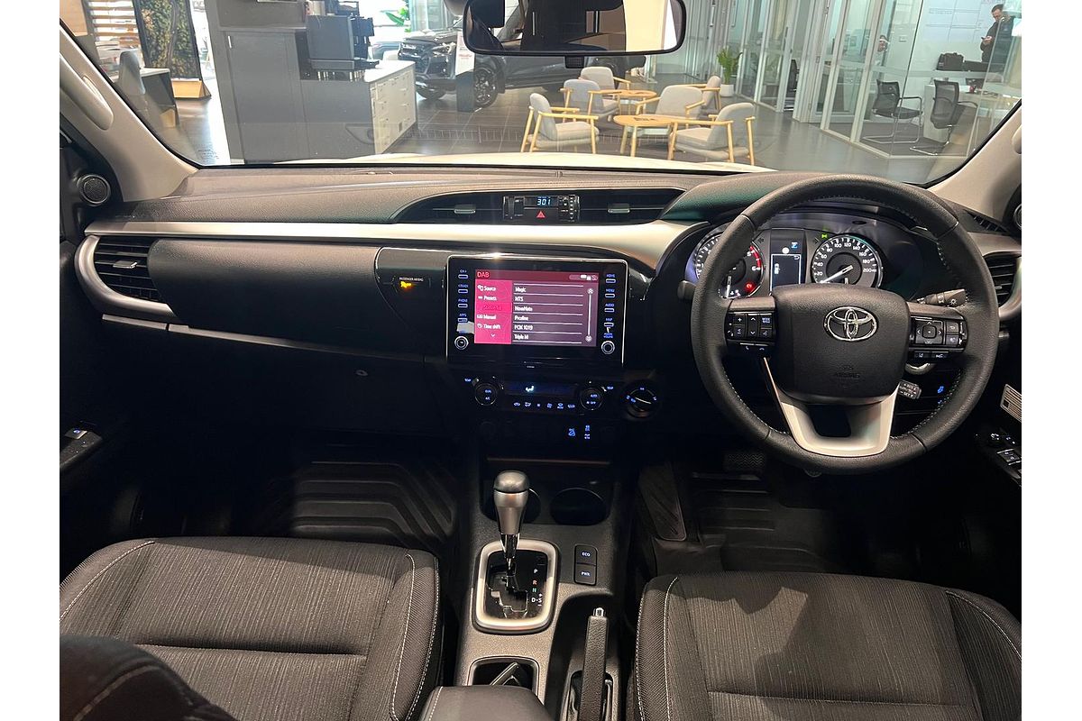 2022 Toyota Hilux SR5 GUN126R 4X4