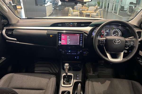 2022 Toyota Hilux SR5 GUN126R 4X4