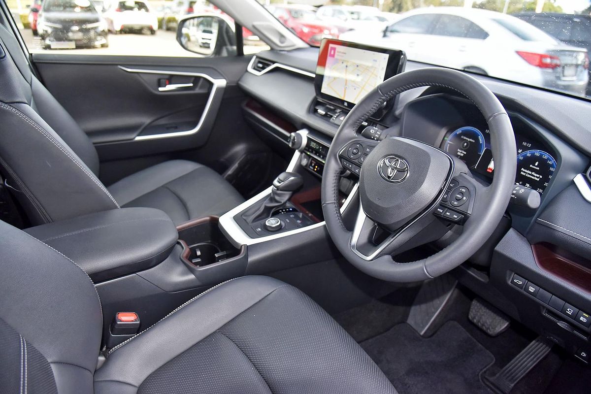 2024 Toyota RAV4 Cruiser AXAH54R