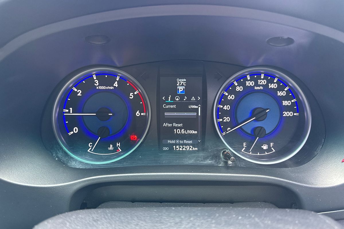 2018 Toyota Hilux SR5 GUN126R 4X4
