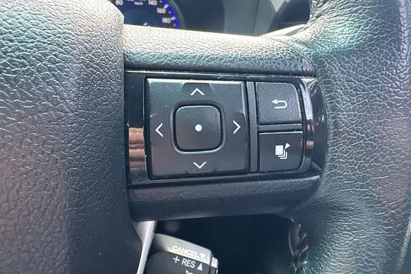 2018 Toyota Hilux SR5 GUN126R 4X4
