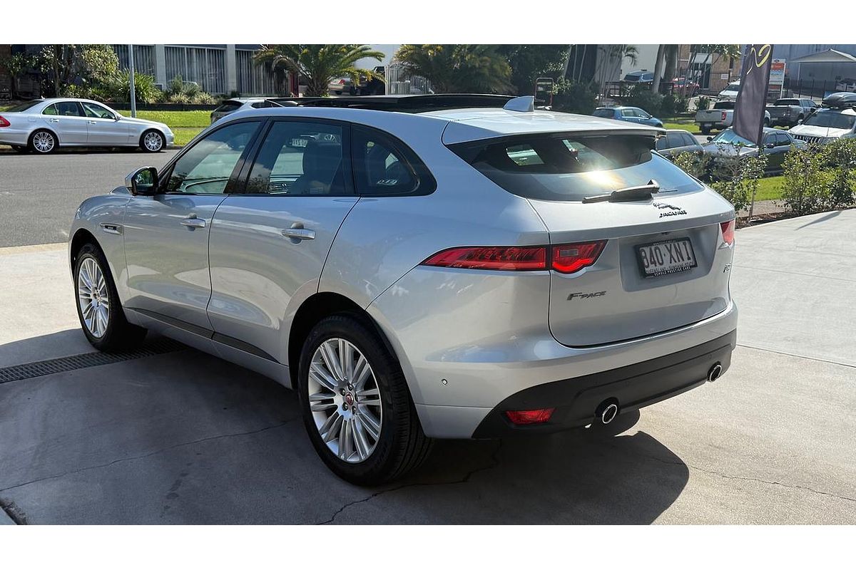 2016 Jaguar F-PACE 30d R-Sport X761