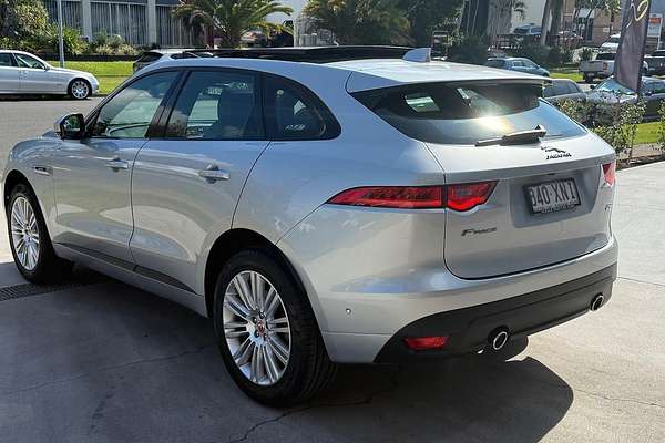 2016 Jaguar F-PACE 30d R-Sport X761