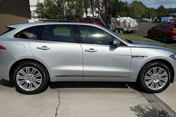 2016 Jaguar F-PACE 30d R-Sport X761