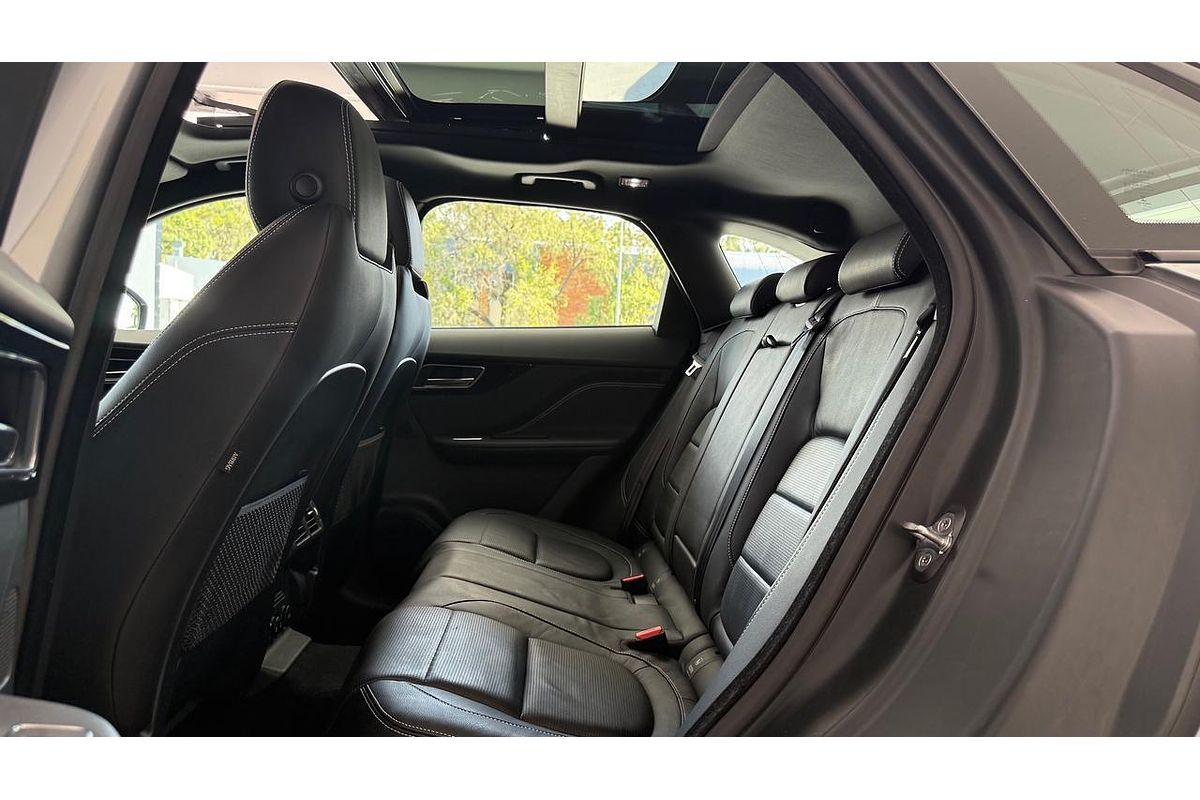 2016 Jaguar F-PACE 30d R-Sport X761