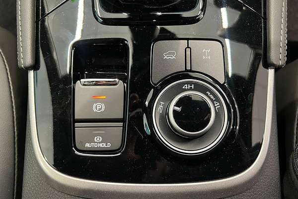 2025 Isuzu MU-X LS-T