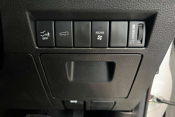 2025 Isuzu MU-X LS-T