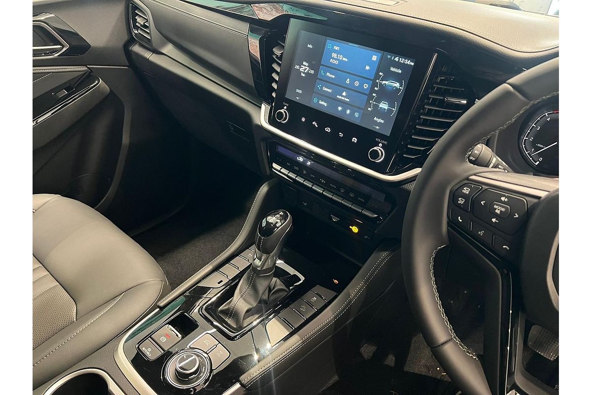 2025 Isuzu MU-X LS-T