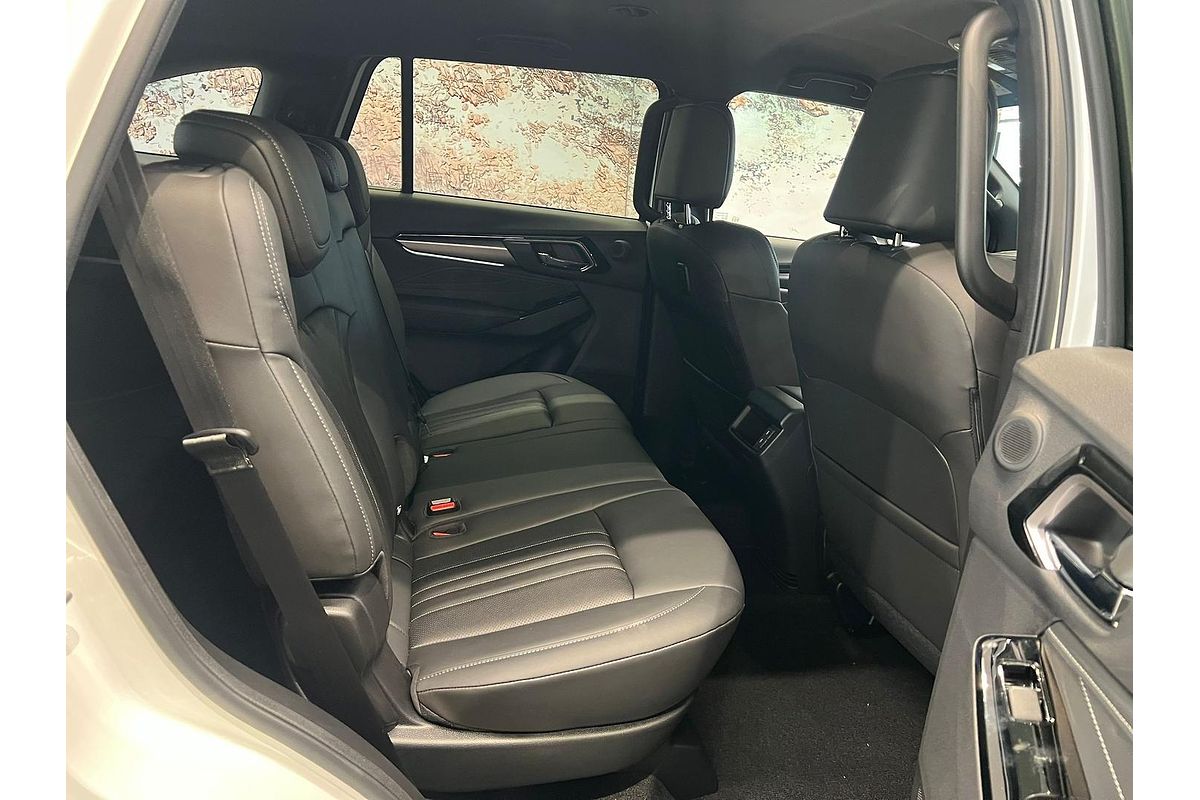 2025 Isuzu MU-X LS-T