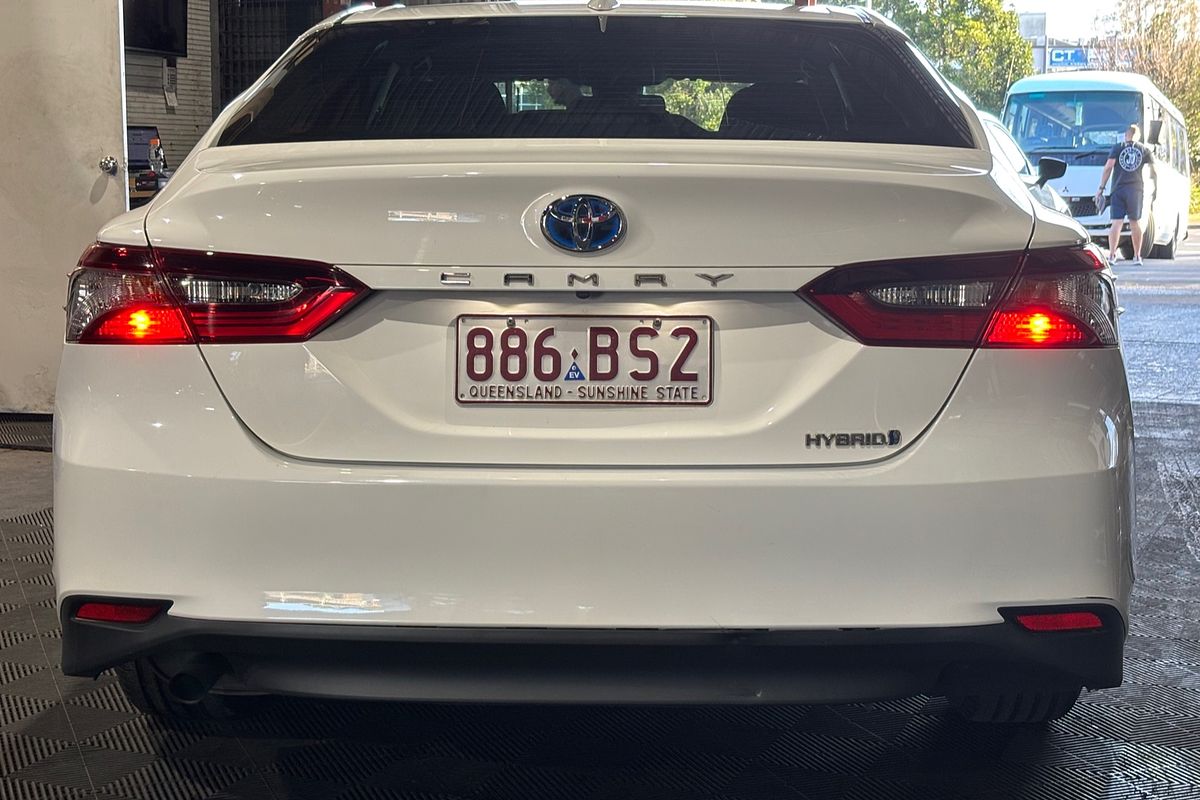 2021 Toyota Camry Ascent AXVH70R