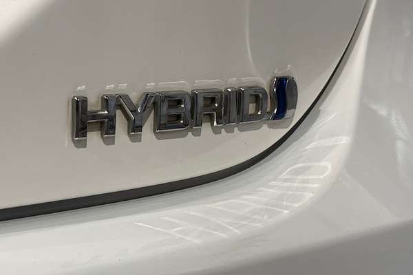 2021 Toyota Camry Ascent AXVH70R