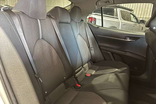 2021 Toyota Camry Ascent AXVH70R