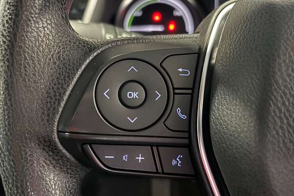 2021 Toyota Camry Ascent AXVH70R