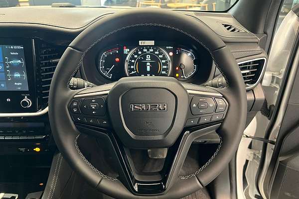 2025 Isuzu MU-X LS-T