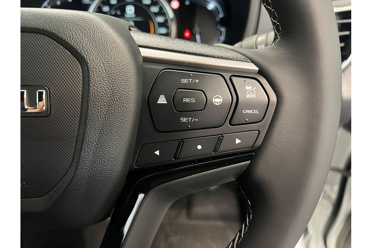 2025 Isuzu MU-X LS-T