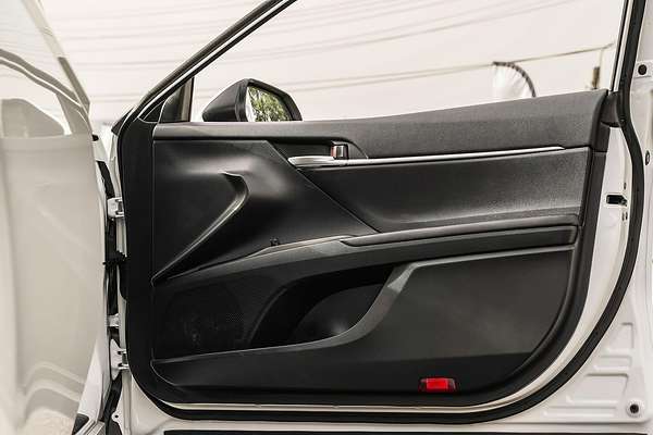 2024 Toyota Camry Ascent AXVH70R