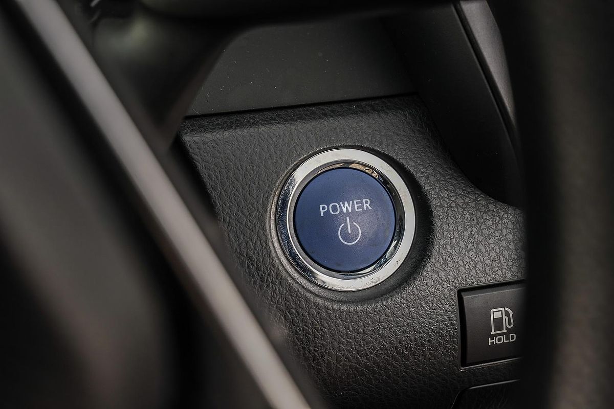 2024 Toyota Camry Ascent AXVH70R