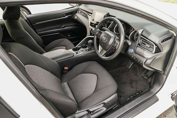 2024 Toyota Camry Ascent AXVH70R