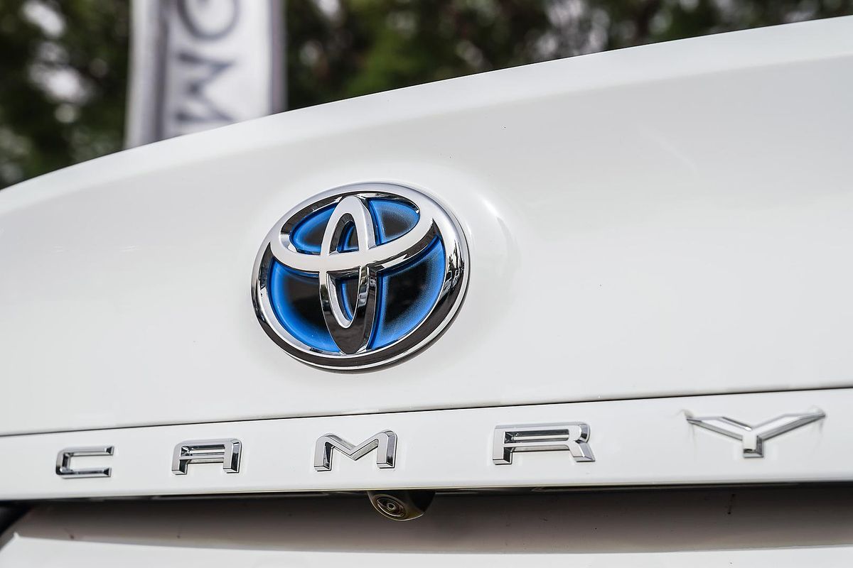 2024 Toyota Camry Ascent AXVH70R
