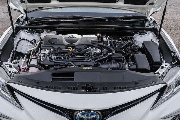 2024 Toyota Camry Ascent AXVH70R