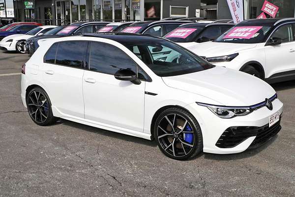 2022 Volkswagen Golf R 8