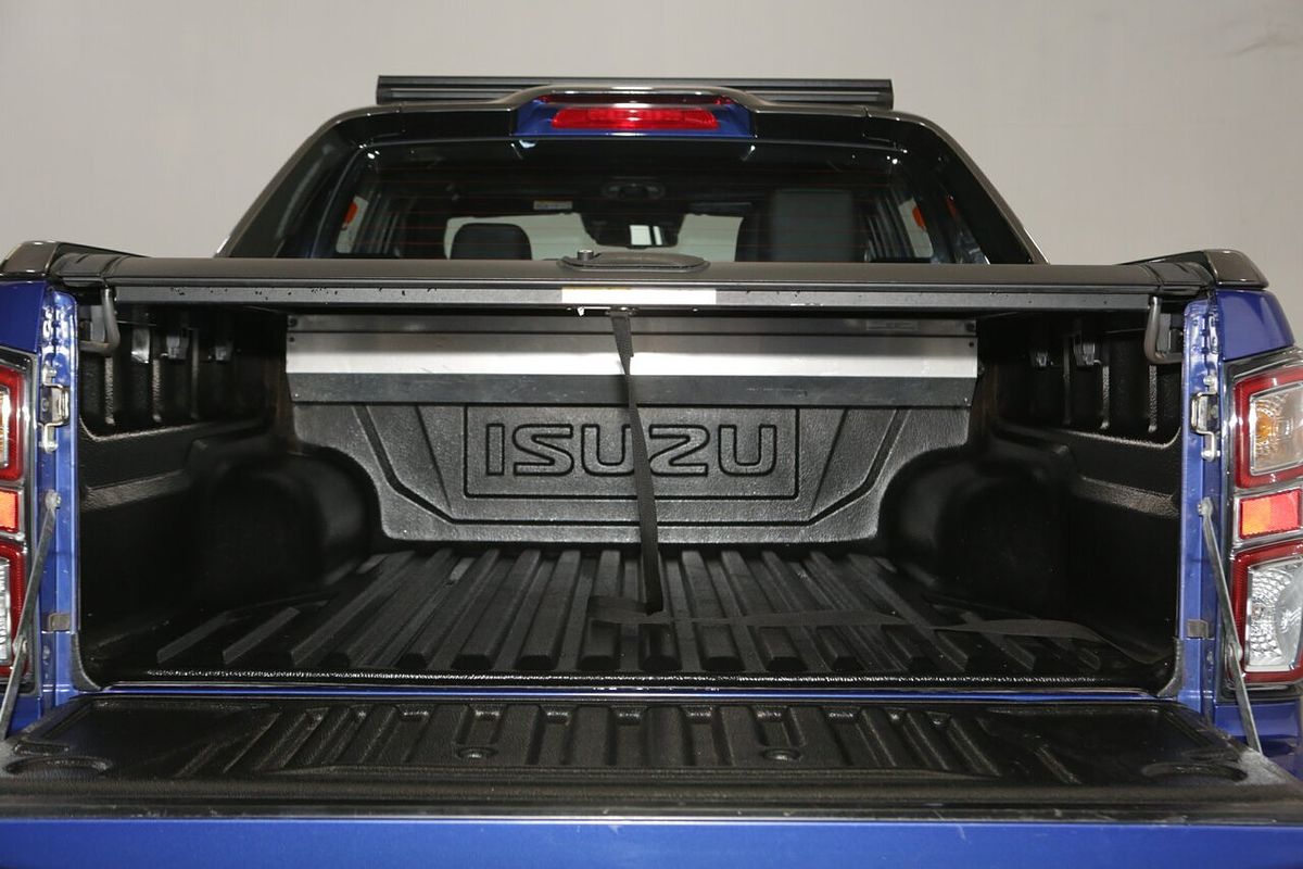 2022 Isuzu D-MAX X-TERRAIN 4X4