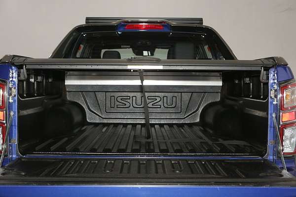 2022 Isuzu D-MAX X-TERRAIN 4X4