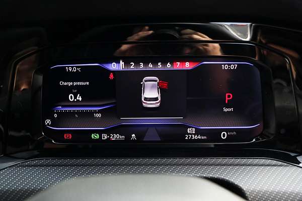2022 Volkswagen Golf R 8