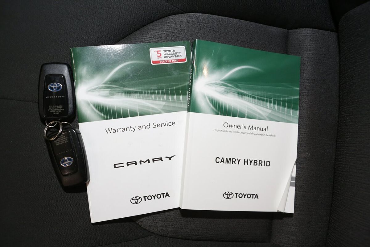 2020 Toyota Camry Ascent AXVH70R