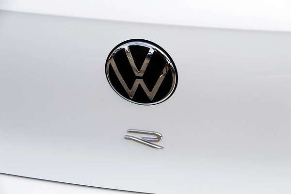 2022 Volkswagen Golf R 8