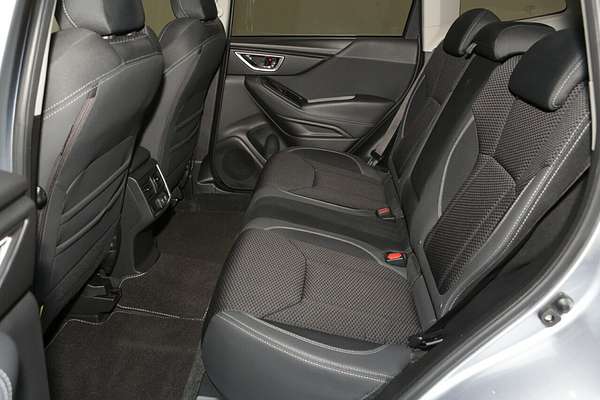 2019 Subaru Forester 2.5i Premium S5