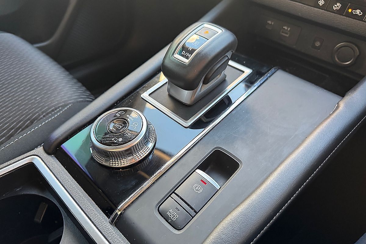 2022 Mitsubishi Outlander LS ZM
