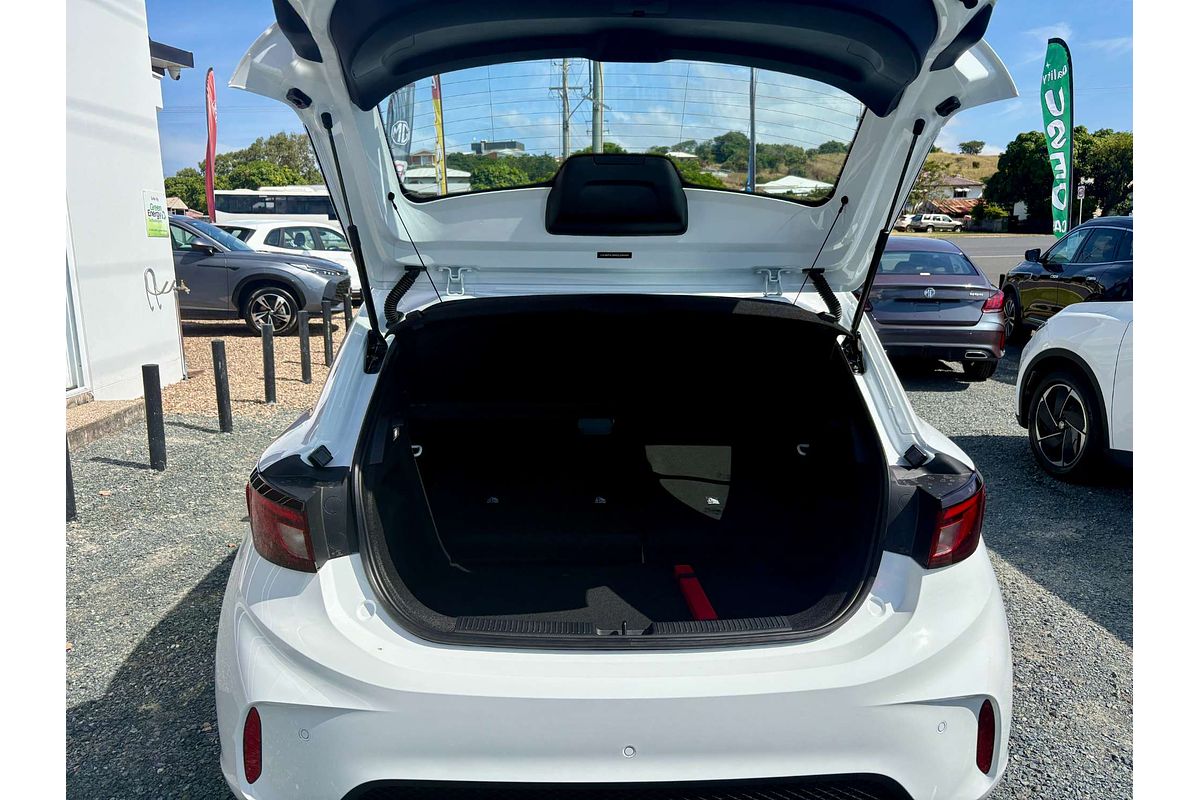 2025 MG MG3