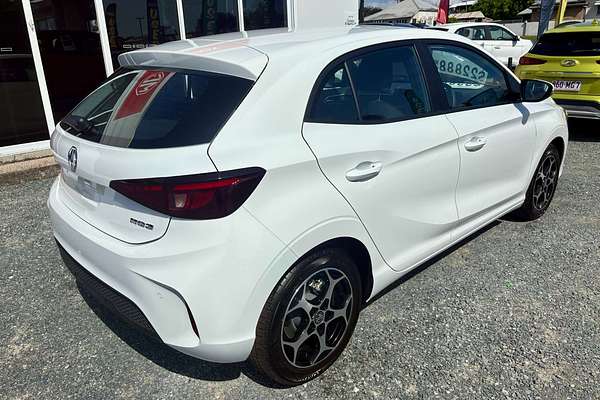 2025 MG MG3