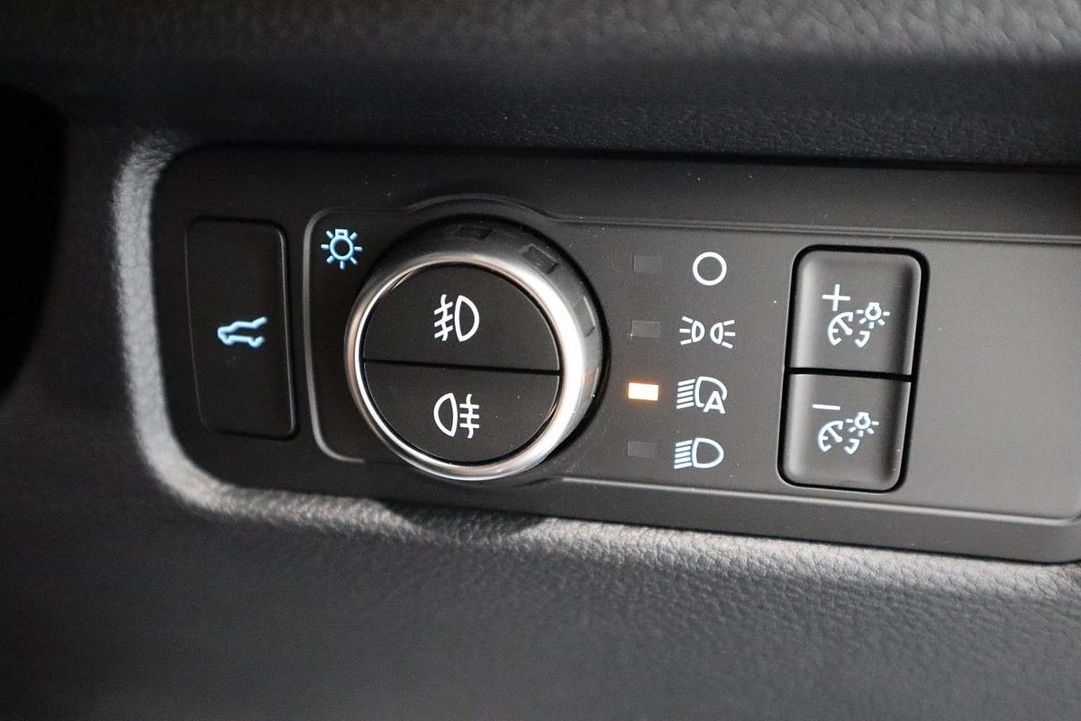 2023 Ford Everest Platinum 3.0L