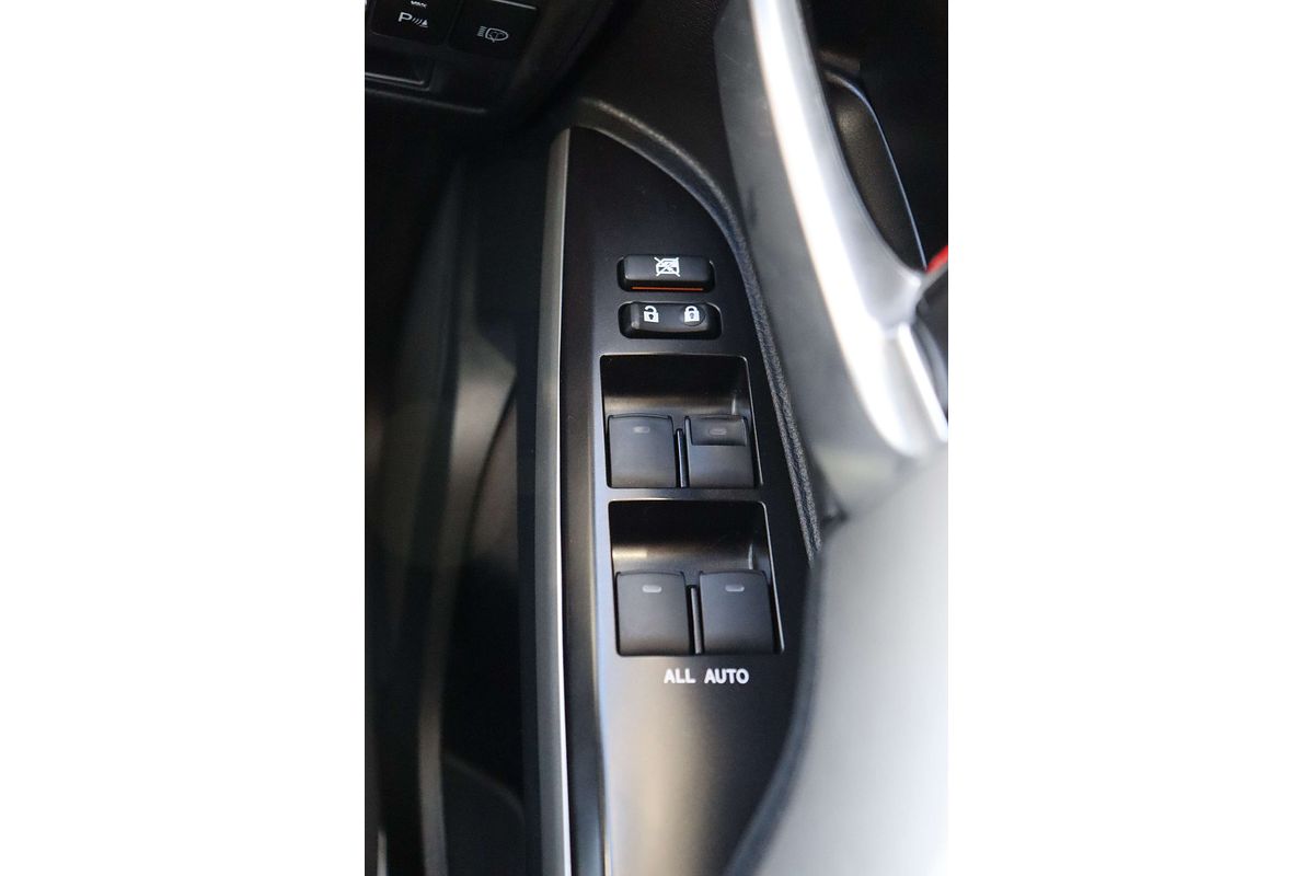 2020 Toyota Landcruiser VX VDJ200R