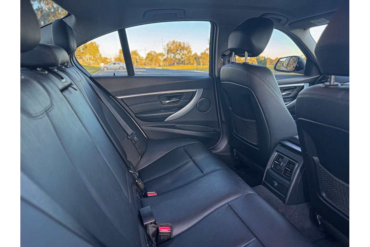 2016 BMW 3 Series 318i Sport Line F30 LCI