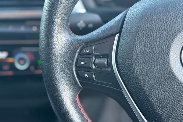 2016 BMW 3 Series 318i Sport Line F30 LCI