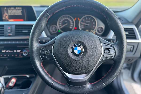 2016 BMW 3 Series 318i Sport Line F30 LCI