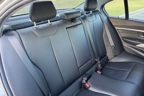 2016 BMW 3 Series 318i Sport Line F30 LCI